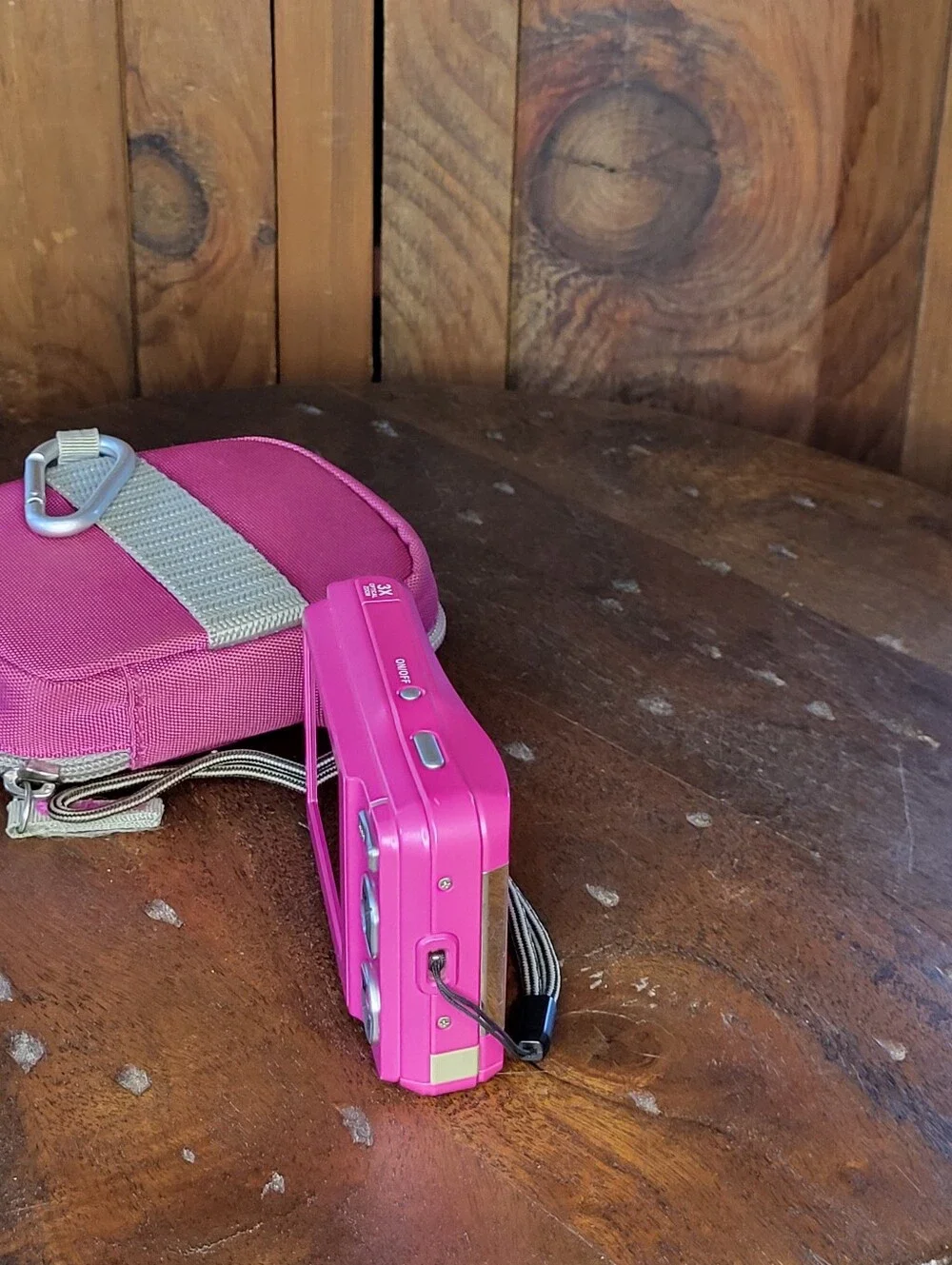VPC-S10BS Pink 10MP Compact Digital Camera